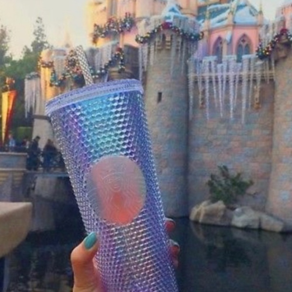 New 2018 limited edition studded iridescent cup.